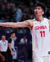 开云体育-苏群：上一场完了喷余嘉豪的 今天中场休息时要排队道歉了